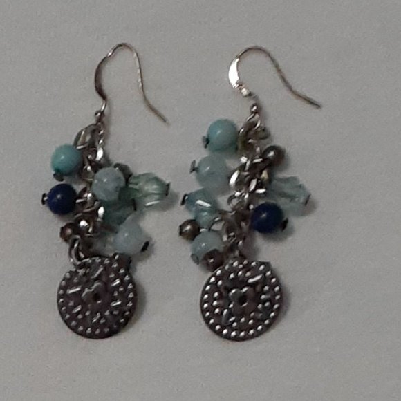 Silver medallions necklace and matching earrings set - Picture 2 of 3